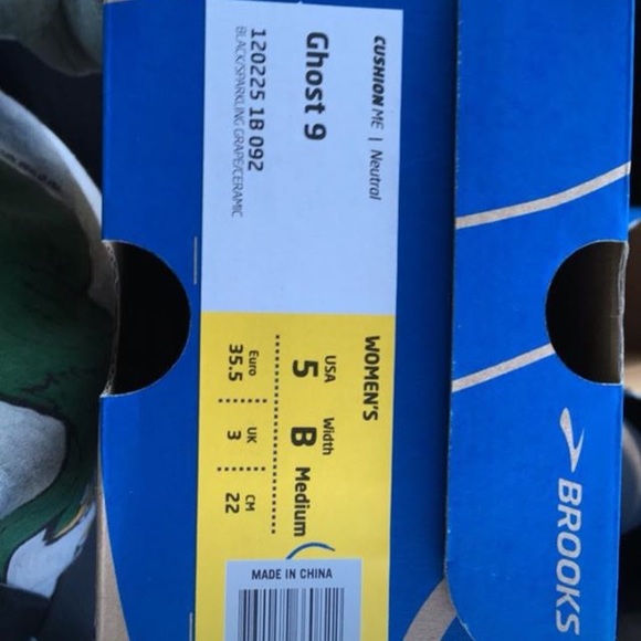 Women’s Brook’s Ghost 9 size 5 - Picture 5 of 5